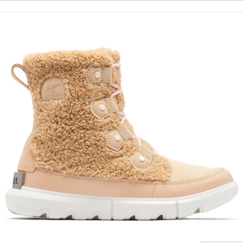 NWT SOREL Explorer II Joan Cozy Sherpa Waterproof Boots in Nova Sand - 11